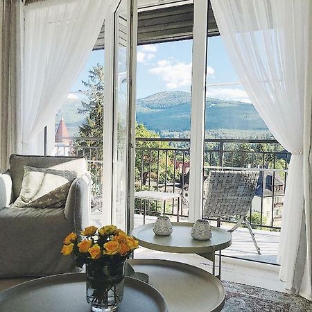 Apartamenty Magnum シクラルスカ・ポレンバ エクステリア 写真