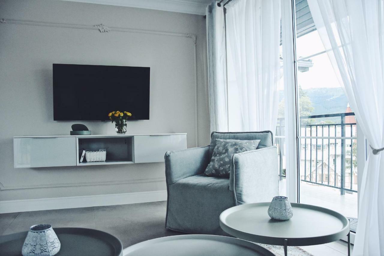 Apartamenty Magnum シクラルスカ・ポレンバ エクステリア 写真