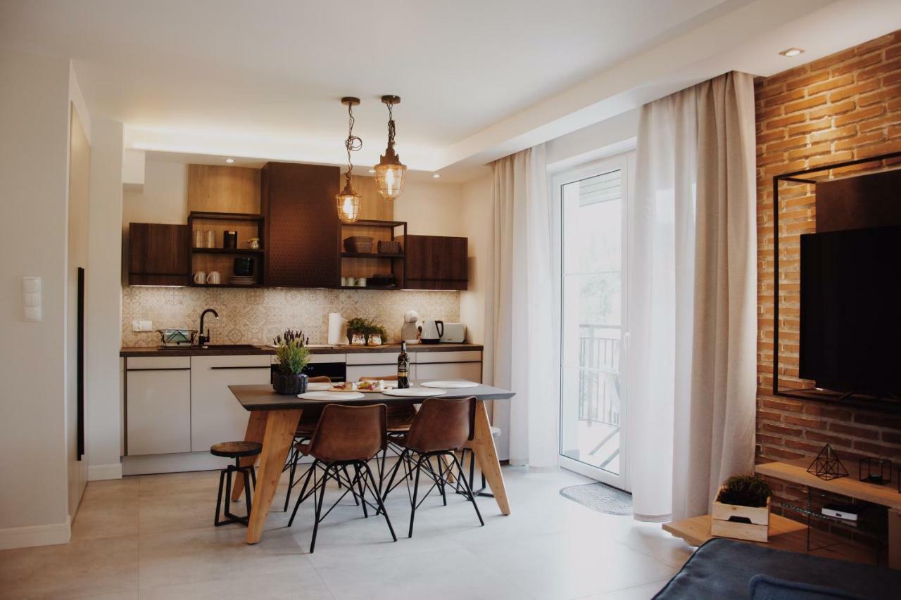 Apartamenty Magnum シクラルスカ・ポレンバ エクステリア 写真